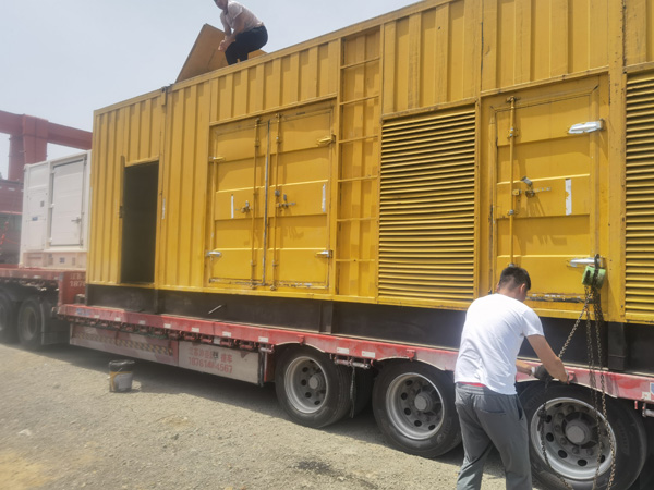 温泉除了负载情况和发动机维护,还有哪些因素会影响 200kw 柴油发电机的油耗?