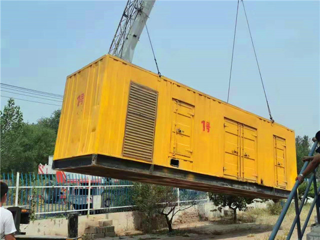 温泉300KW柴油发电机组油耗是多少?